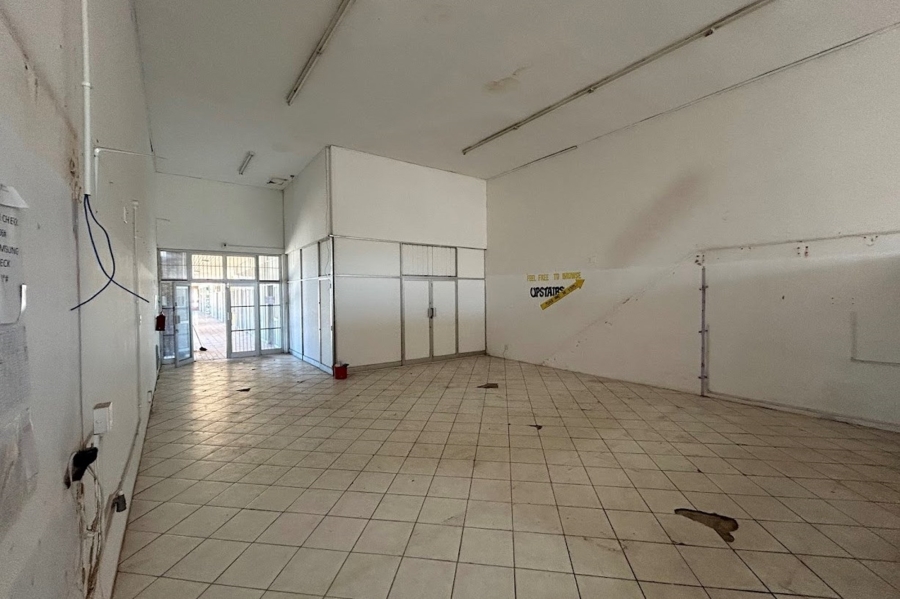 To Let commercial Property for Rent in Sherwood Eastern Cape